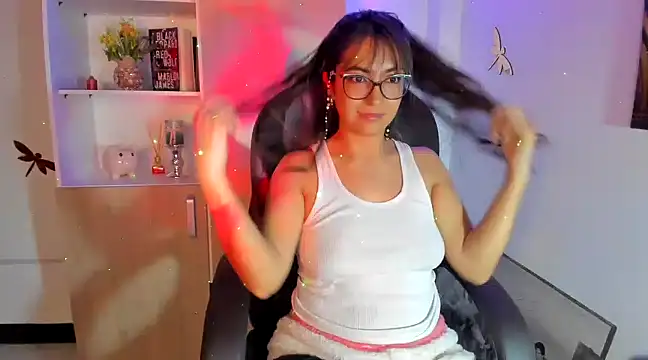 Isabellaa22 1 online show from 03/15/25, 04:57