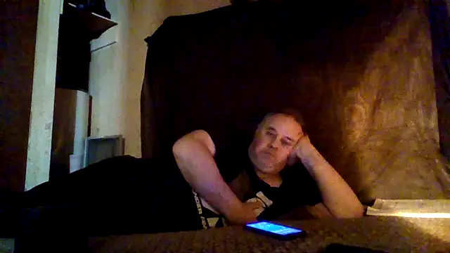 Nightshade7712 online show from 10/12/25, 07:07