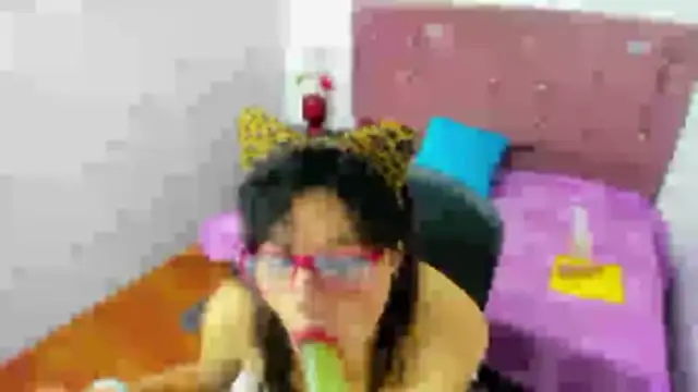 Snapshot of lunazulsj chatting on 04/24/26, 01:13 lunazulsj online show from 04/24/26, 01:13