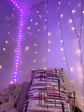 Snapshot of Grecia_21 chatting on 11/22/25, 03:44 Grecia 21 online show from 11/22/25, 03:44