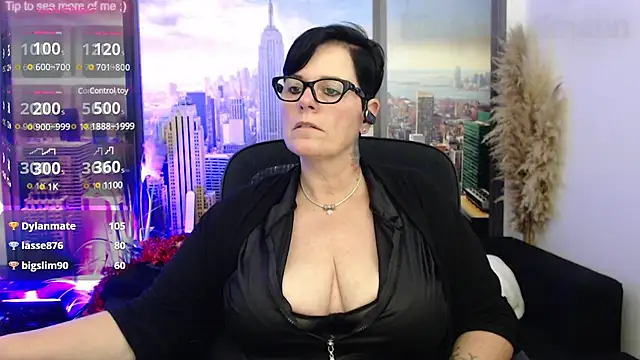 ninarandmann online show from 12/02/24, 05:26