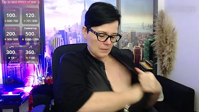 ninarandmann online show from 12/16/24, 04:49