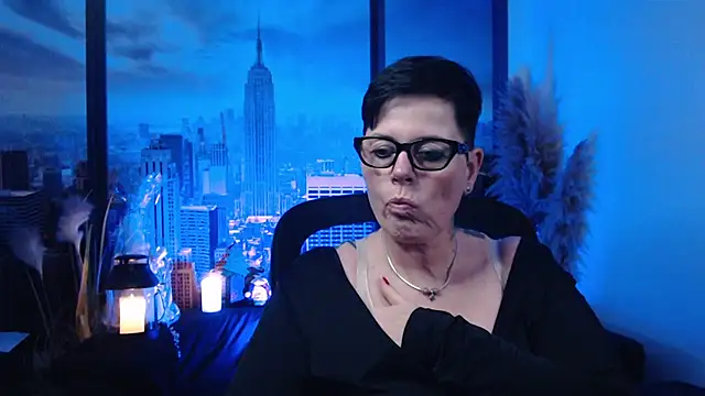 Snapshot of ninarandmann chatting on 12/14/25, 07:07 ninarandmann online show from 12/14/25, 07:07