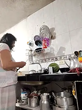 Snapshot of Natasha_milf__ chatting on 11/04/25, 10:14 Natasha milf online show from 11/04/25, 10:14