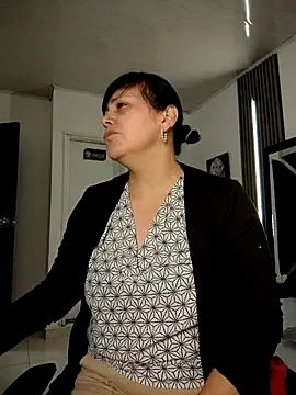 Snapshot of Natasha_milf__ chatting on 11/20/25, 12:38 Natasha milf online show from 11/20/25, 12:38