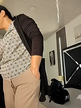 Snapshot of Natasha_milf__ chatting on 12/03/25, 12:47 Natasha milf online show from 12/03/25, 12:47