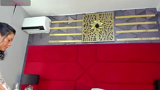 hanny milf online show from 01/15/25, 11:21