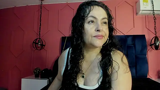 hanny milf online show from 05/26/26, 11:39