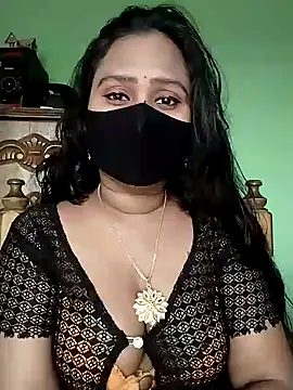 Idhika Paul online show from 01/23/25, 09:29