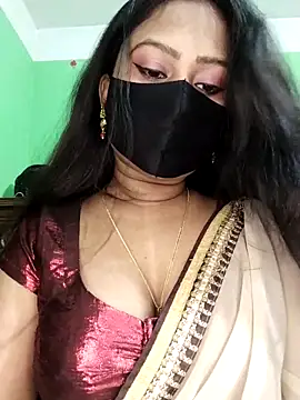 Snapshot of Idhika_Paul chatting on 02/19/26, 12:06 Idhika Paul online show from 02/19/26, 12:06