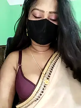 Snapshot of Idhika_Paul chatting on 03/03/26, 10:26 Idhika Paul online show from 03/03/26, 10:26