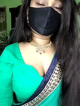 Snapshot of Idhika_Paul chatting on 04/15/26, 01:45 Idhika Paul online show from 04/15/26, 01:45