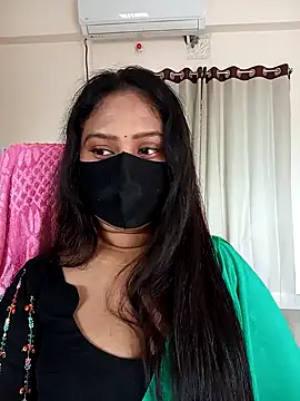Snapshot of Idhika_Paul chatting on 06/18/26, 08:36 Idhika Paul online show from 06/18/26, 08:36