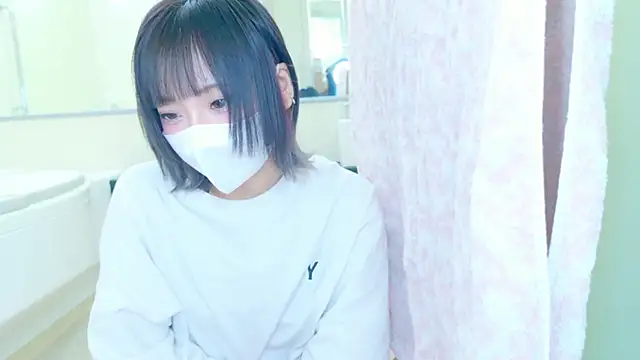 Snapshot of nyakotan chatting on 02/20/25, 12:04 nyakotan online show from 02/20/25, 12:04