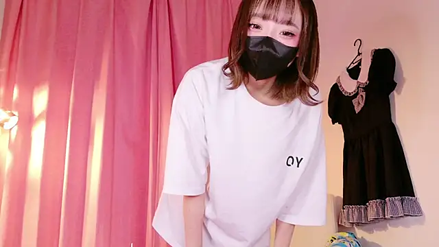 Snapshot of nyakotan chatting on 12/22/25, 01:19 nyakotan online show from 12/22/25, 01:19