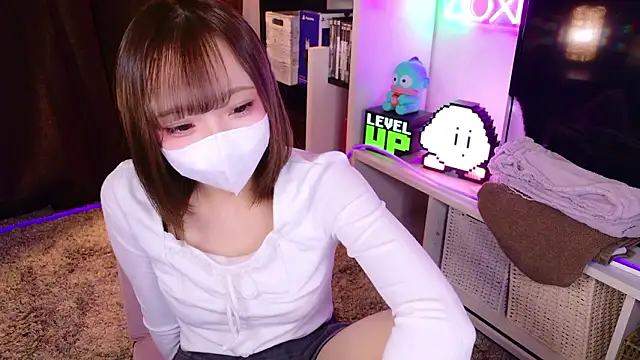 Snapshot of nyakotan chatting on 02/21/26, 12:28 nyakotan online show from 02/21/26, 12:28