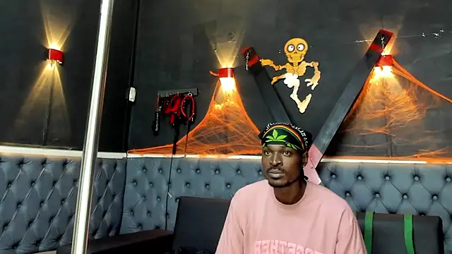 Snapshot of Terrance_z chatting on 11/01/25, 10:56 Terrance z online show from 11/01/25, 10:56