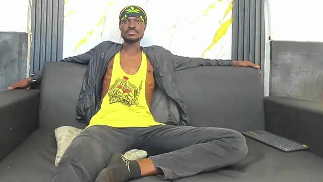 Snapshot of Terrance_z chatting on 11/15/25, 09:32 Terrance z online show from 11/15/25, 09:32