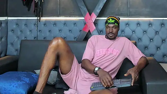 Snapshot of Terrance_z chatting on 11/21/25, 08:07 Terrance z online show from 11/21/25, 08:07