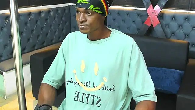 Snapshot of Terrance_z chatting on 12/03/25, 07:34 Terrance z online show from 12/03/25, 07:34