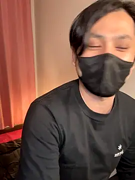 Snapshot of -victory-fox chatting on 12/04/25, 12:36 -victory-fox online show from 12/04/25, 12:36