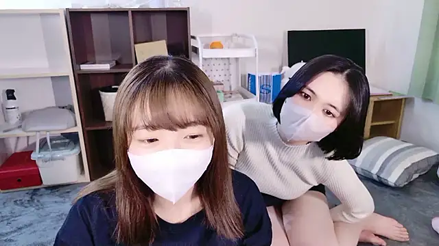 Snapshot of honopisu_jp chatting on 10/24/25, 12:45 honopisu jp online show from 10/24/25, 12:45