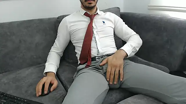 Naughtb0y online show from 07/06/26, 10:45
