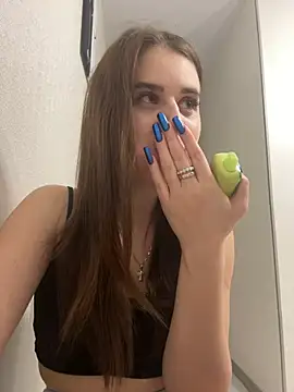 Snapshot of Milkissss chatting on 01/31/25, 07:40 Milkissss online show from 01/31/25, 07:40