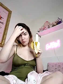 Snapshot of Icy__Diamond chatting on 09/27/25, 09:42 Icy Diamond online show from 09/27/25, 09:42