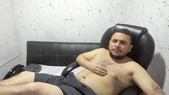  ace ventura online show from 10/28/25, 04:27