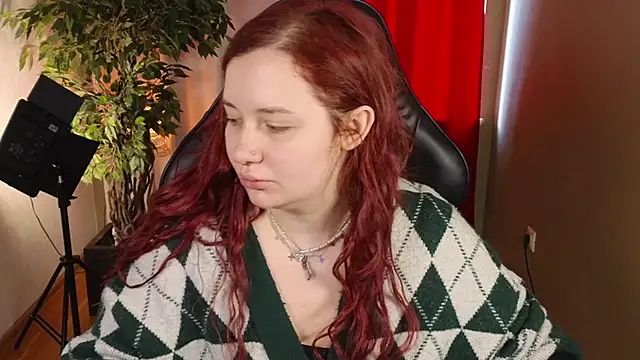 carolina elf online show from 09/19/25, 01:56