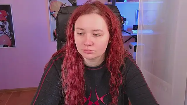 carolina elf online show from 10/08/25, 06:22