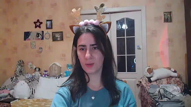 Snapshot of INELIKA chatting on 12/15/24, 08:25 INELIKA online show from 12/15/24, 08:25