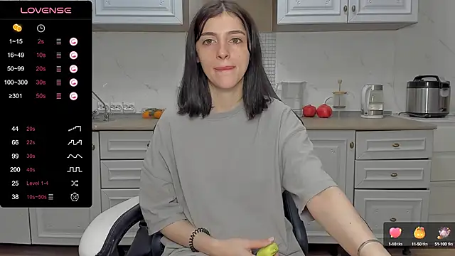 broosnica1 online show from 12/19/24, 07:07
