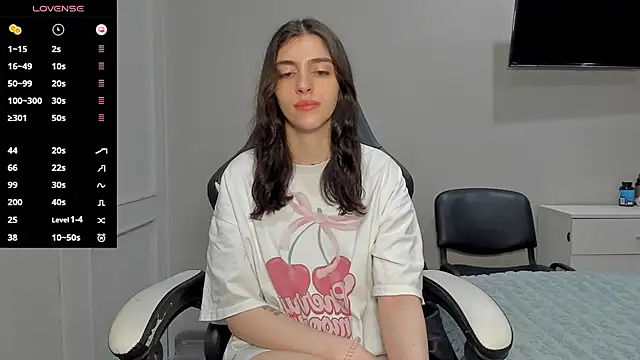 Snapshot of broosnica1 chatting on 10/21/25, 07:53 broosnica1 online show from 10/21/25, 07:53