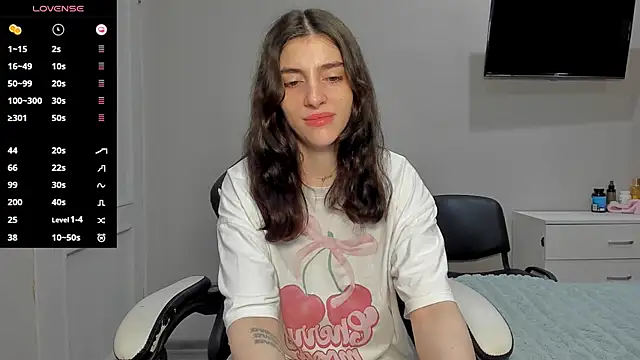 Snapshot of broosnica1 chatting on 10/22/25, 07:30 broosnica1 online show from 10/22/25, 07:30