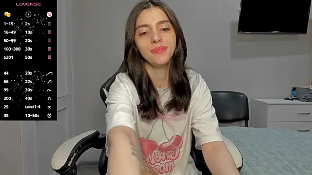 Snapshot of broosnica1 chatting on 10/30/25, 07:21 broosnica1 online show from 10/30/25, 07:21