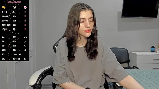 Snapshot of broosnica1 chatting on 12/05/25, 06:44 broosnica1 online show from 12/05/25, 06:44