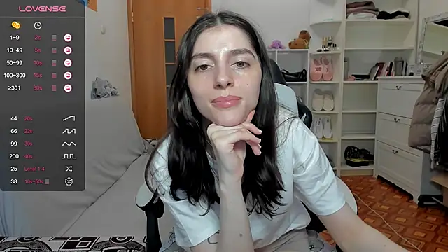 broosnica1 online show from 04/25/26, 01:52