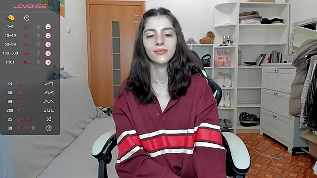 broosnica1 online show from 04/27/26, 07:28