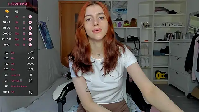 broosnica1 online show from 07/07/26, 07:23