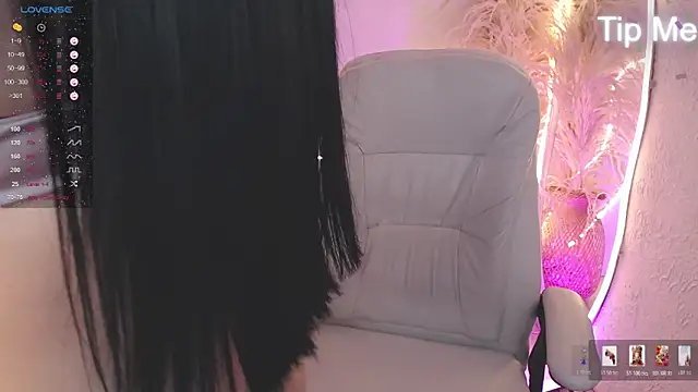 Snapshot of ViolettaHotLatin_ chatting on 01/09/26, 12:41 ViolettaHotLatin online show from 01/09/26, 12:41