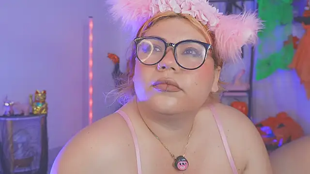 Samanta cutee online show from 10/21/25, 09:43