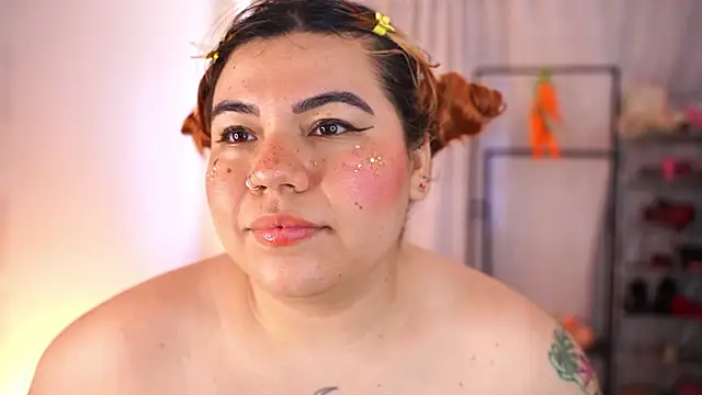 Samanta cutee online show from 06/18/26, 07:18
