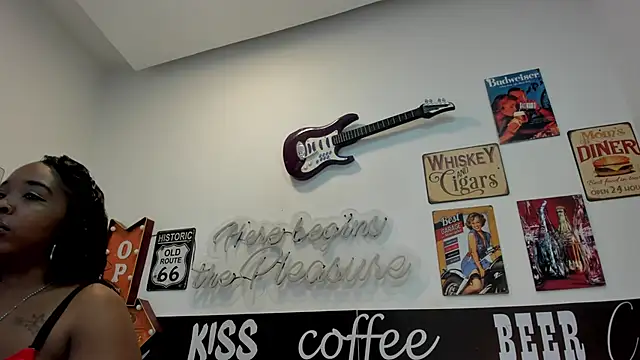 Charlotte  Brown  online show from 01/30/25, 10:40