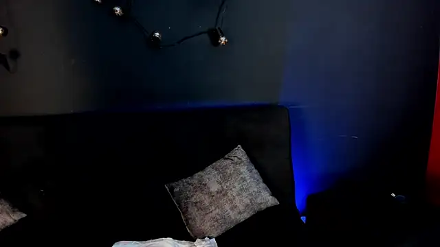Charlotte  Brown  online show from 02/17/25, 01:42