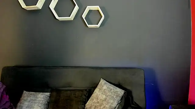 Charlotte  Brown  online show from 02/28/25, 01:25