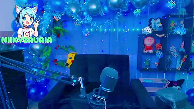 Snapshot of _niiky chatting on 12/02/25, 12:21 niiky online show from 12/02/25, 12:21