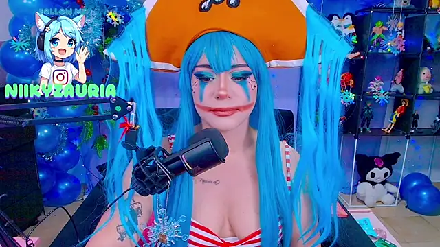 Snapshot of _niiky chatting on 12/05/25, 11:30 niiky online show from 12/05/25, 11:30