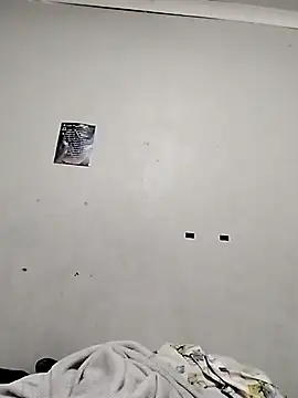 cleopatra-phaedra online show from 09/20/25, 04:19